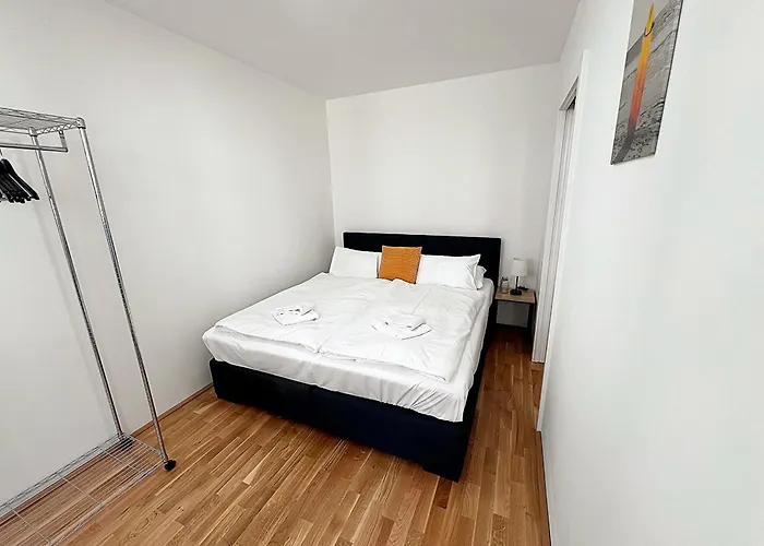 Gg13 Vienna, Air-conditioned, Next To Metro, Close To Sights Βιέννη