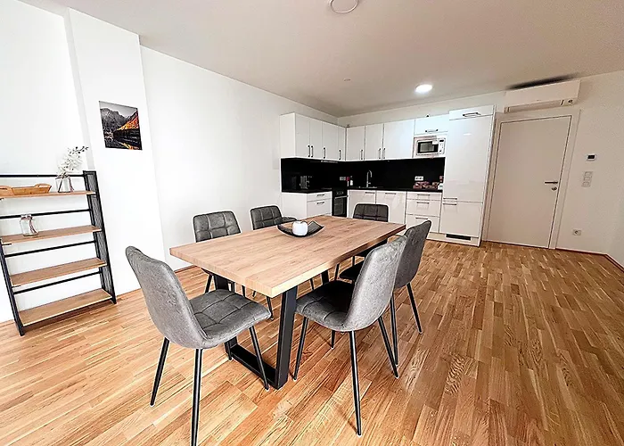 Gg13 Vienna, Air-conditioned, Next To Metro, Close To Sights Διαμέρισμα *